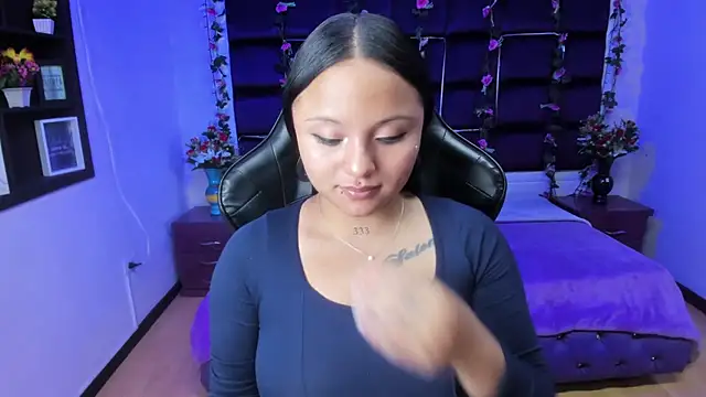 sweelanna   online show from 11, 3, 2025