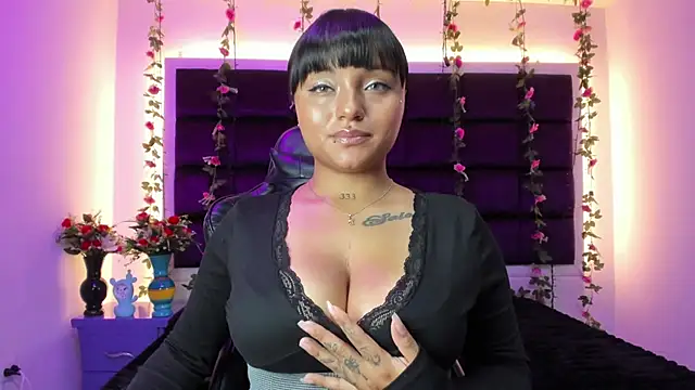 Snapshot of sweelanna__ chatting on 5, 7, 2026 sweelanna online show from 5, 7, 2026