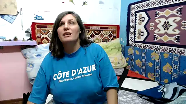 Snapshot of AdelineBlueEyes chatting on 9, 10, 2025 AdelineBlueEyes online show from 9, 10, 2025