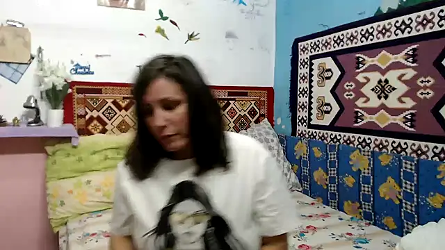 Snapshot of AdelineBlueEyes chatting on 12, 10, 2025 AdelineBlueEyes online show from 12, 10, 2025