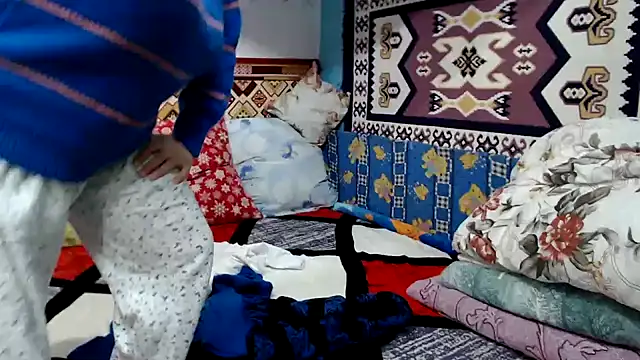 Snapshot of AdelineBlueEyes chatting on 14, 11, 2025 AdelineBlueEyes online show from 14, 11, 2025