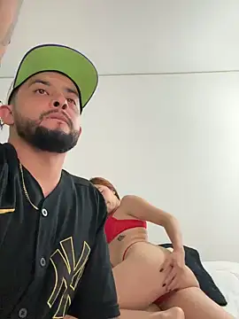 Chloe Johnson  online show from 15, 12, 2024