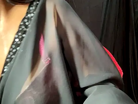 Sexy trisha  7 online show from 11, 9, 2025