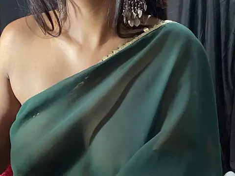 Sexy trisha  7 online show from 21, 3, 2025