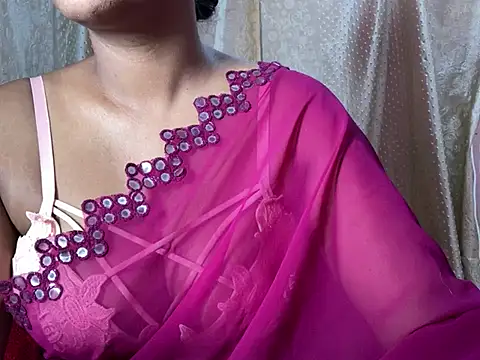 Sexy trisha  7 online show from 26, 3, 2026