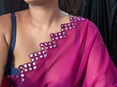 Sexy trisha  7 online show from 9, 10, 2025