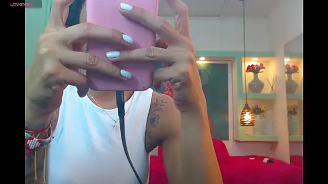 lorenapinto online show from 21, 4, 2026