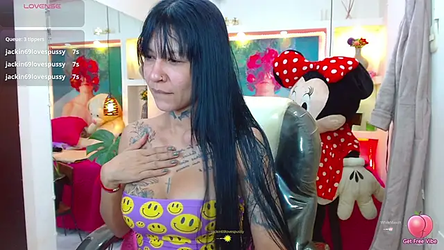 lorenapinto online show from 25, 10, 2025