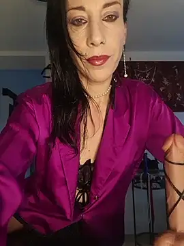 Snapshot of freyamoret chatting on 15, 6, 2026 freyamoret online show from 15, 6, 2026