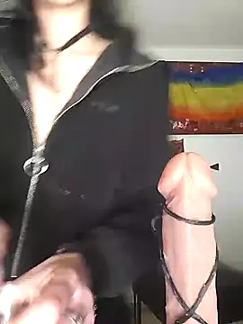 freyamoret online show from 3, 10, 2025