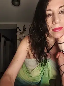 Snapshot of freyamoret chatting on 27, 6, 2026 freyamoret online show from 27, 6, 2026