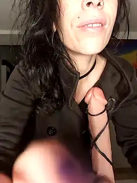 freyamoret online show from 9, 11, 2025