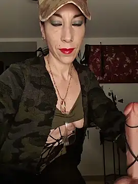 freyamoret online show from 15, 5, 2026