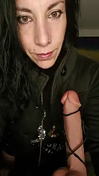 freyamoret online show from 25, 2, 2026