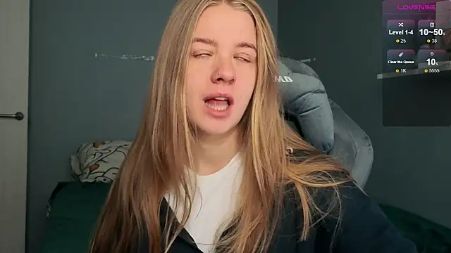 candy maggie online show from 29, 9, 2025