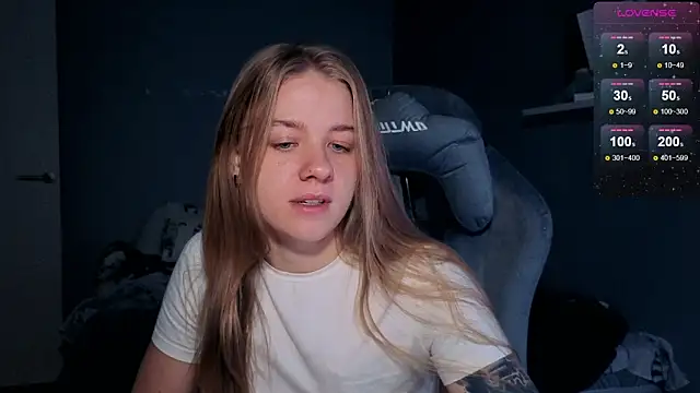 candy maggie online show from 12, 11, 2025