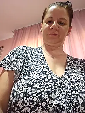 Snapshot of KristenVega chatting on 30, 6, 2026 KristenVega online show from 30, 6, 2026