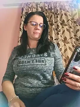 KristenVega online show from 7, 10, 2025