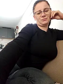 KristenVega online show from 8, 2, 2026