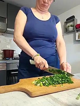 KristenVega online show from 30, 10, 2025