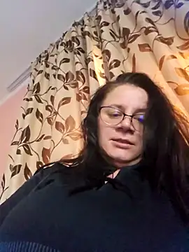 KristenVega online show from 16, 10, 2025