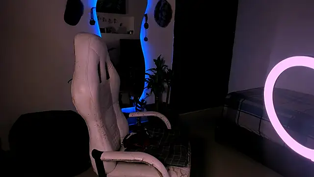 Young laroi online show from 6, 1, 2025