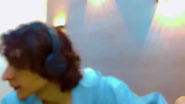 Snapshot of Sr_BonnyEthan chatting on 6, 10, 2025 Sr BonnyEthan online show from 6, 10, 2025