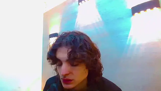 Snapshot of Sr_BonnyEthan chatting on 3, 10, 2025 Sr BonnyEthan online show from 3, 10, 2025