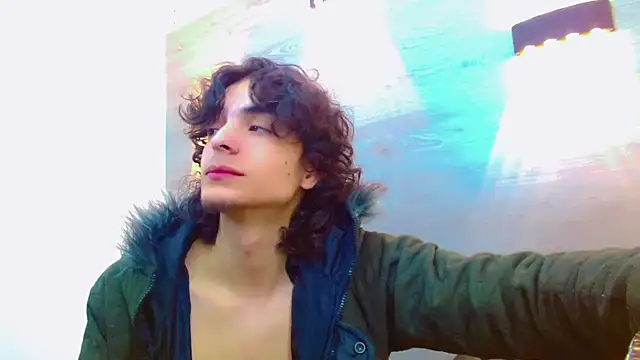 Snapshot of Sr_BonnyEthan chatting on 27, 9, 2025 Sr BonnyEthan online show from 27, 9, 2025