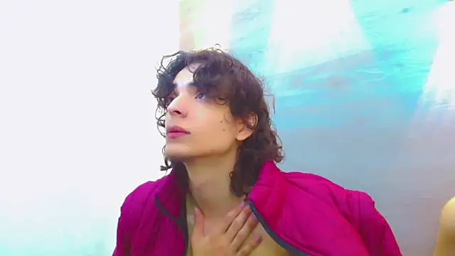 Snapshot of Sr_BonnyEthan chatting on 11, 10, 2025 Sr BonnyEthan online show from 11, 10, 2025