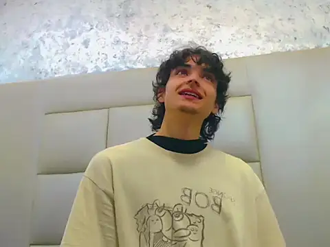 Sr BonnyEthan online show from 7, 2, 2026