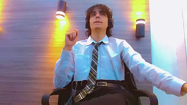 Sr BonnyEthan online show from 2, 4, 2026