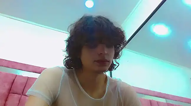 Snapshot of Sr_BonnyEthan chatting on 17, 2, 2025 Sr BonnyEthan online show from 17, 2, 2025