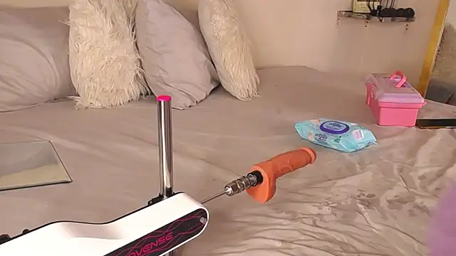 cloe bridgee online show from 24, 9, 2025