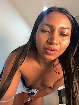 Barbiebrunette  online show from 22, 9, 2025