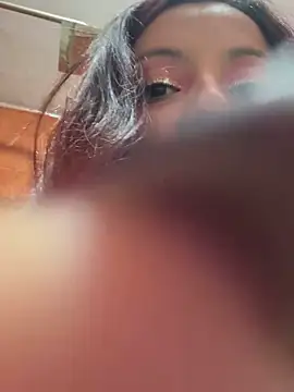 Snapshot of Isa-Jones chatting on 19, 12, 2024 Isa-Jones online show from 19, 12, 2024