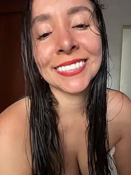 emely sexx20 online show from 10, 3, 2026