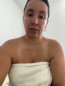 emely sexx20 online show from 13, 7, 2026