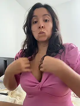 emely sexx20 online show from 10, 7, 2026