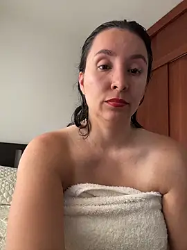 emely sexx20 online show from 27, 3, 2026