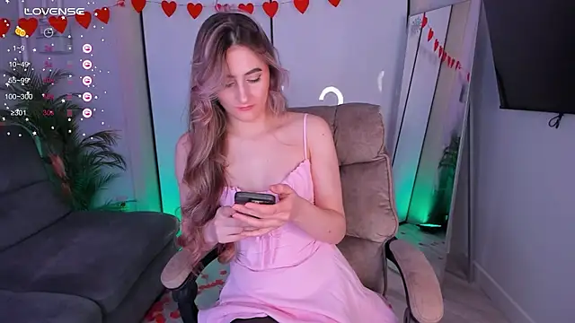 Snapshot of helen_ramsay chatting on 14, 2, 2026 helen ramsay online show from 14, 2, 2026