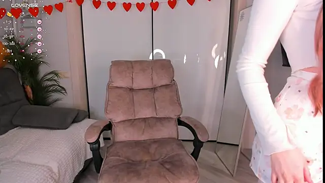 Snapshot of helen_ramsay chatting on 28, 2, 2026 helen ramsay online show from 28, 2, 2026