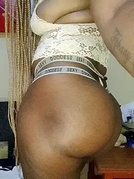 Mayah19 online show from 25, 2, 2025