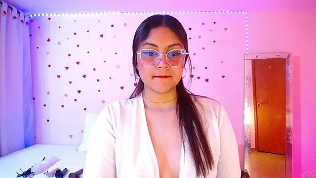 ashlei  online show from 30, 9, 2025