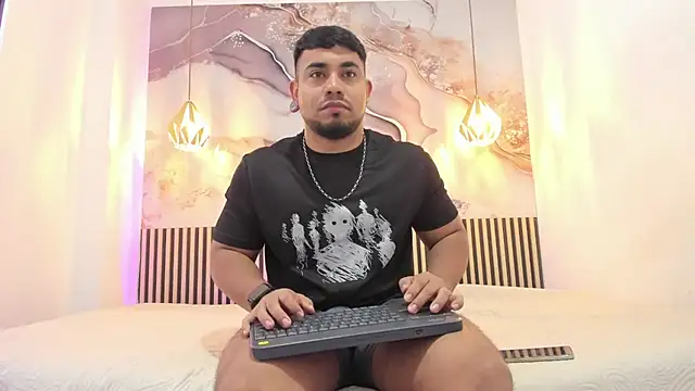 Snapshot of BrianMalonee chatting on 2, 2, 2026 BrianMalonee online show from 2, 2, 2026