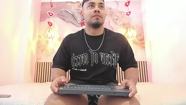 Snapshot of BrianMalonee chatting on 20, 2, 2026 BrianMalonee online show from 20, 2, 2026