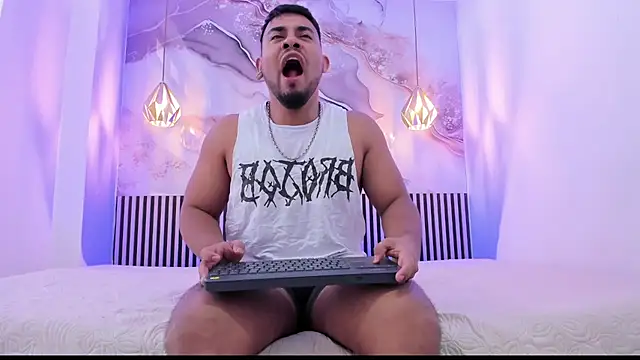 Snapshot of BrianMalonee chatting on 23, 9, 2025 BrianMalonee online show from 23, 9, 2025