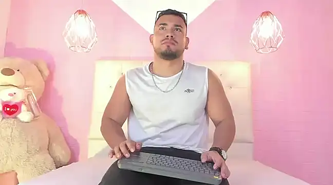 Snapshot of BrianMalonee chatting on 20, 3, 2025 BrianMalonee online show from 20, 3, 2025