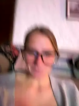 selenaluvv online show from 2, 12, 2025