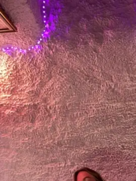 selenaluvv online show from 29, 3, 2026